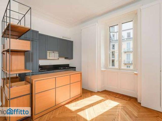 Appartamento in affitto a Municipio 7, Milano