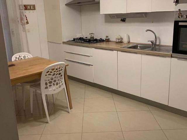 Appartamento in affitto a Municipio 1, Puglia