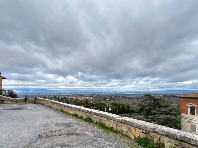 Appartamento in vendita a Abbadia Di Montepulciano, Toscana