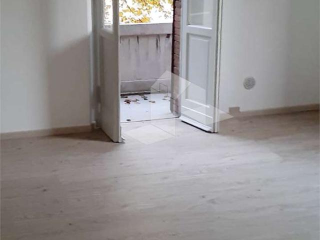Appartamento in affitto a Porta Castello, Re