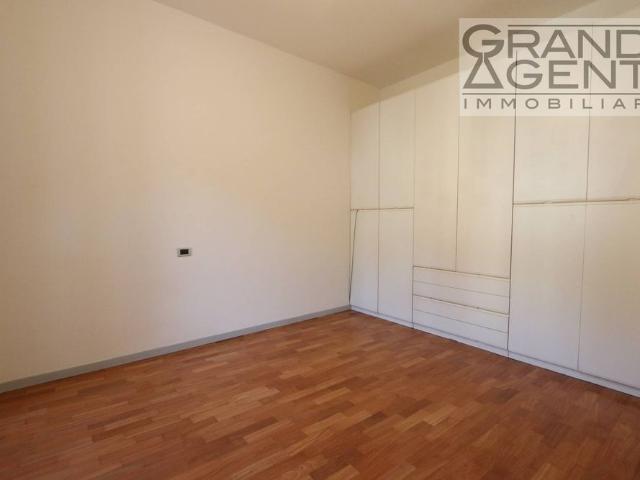 Appartamento in affitto a Centro storico, Brenzone