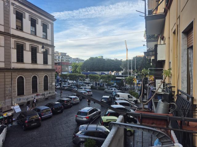 Appartamento in affitto a Municipalità 1, Campania