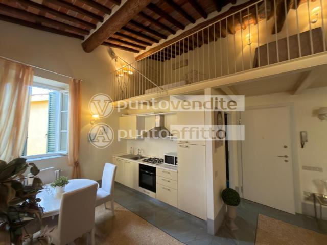 Appartamento in affitto a Centro Storico, Sant'agata De' Goti