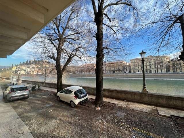 Appartamento in affitto a Centro storico, Brenzone
