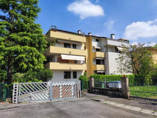 Appartamento in affitto a Monterosso, Abano Terme Bagni