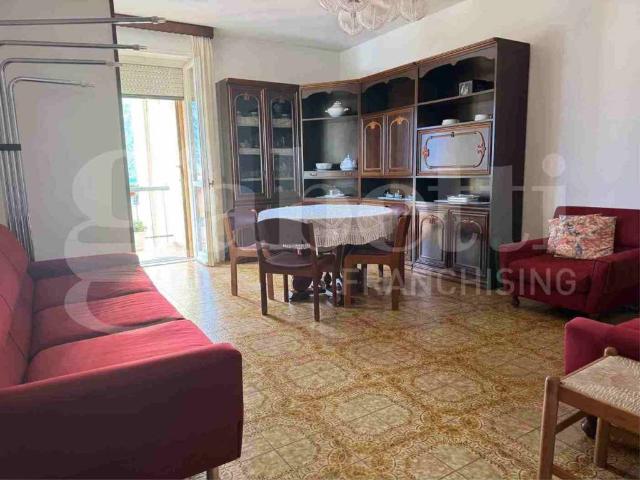 Appartamento in affitto a Abbadia Lariana, Lombardia