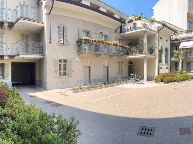 Appartamento in affitto a Castelletto, Abbiategrasso