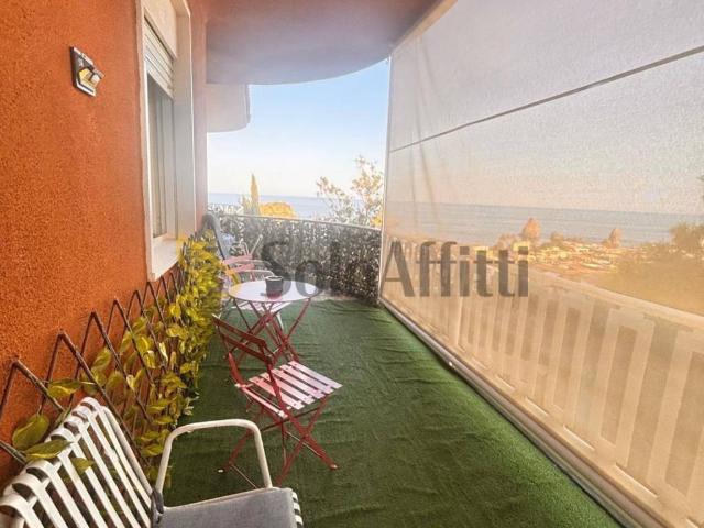 Appartamento in affitto a Aci Castello, Sicilia