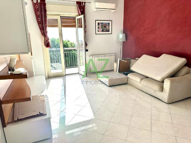 Appartamento in affitto a Aci Santa Lucia, Aci Catena