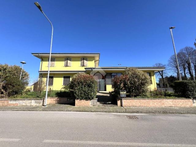 Appartamento in affitto a Acquanegra Sul Chiese, Lombardia