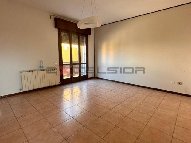 Appartamento in affitto a Borgo Dolomiti, Adria