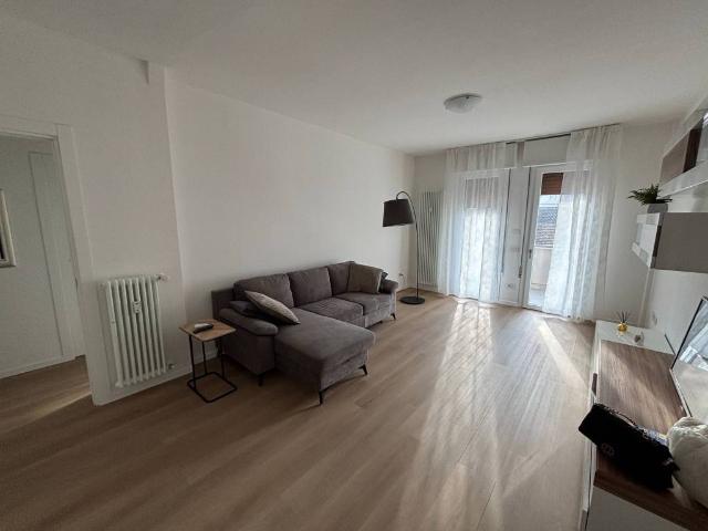 Appartamento in affitto a Borgo Dolomiti, Adria