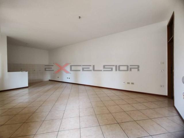 Appartamento in affitto a Borgo Dolomiti, Adria