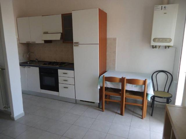 Appartamento in affitto a Aicurzio, Monza e della Brianza