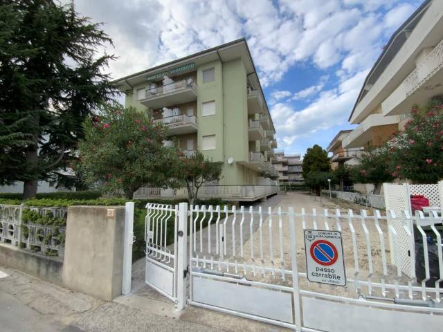 Appartamento in affitto a Unione dei Comuni della Val Vibrata, Alba Adriatica