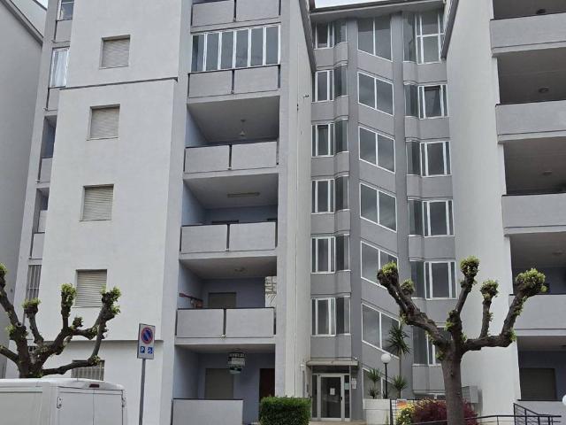 Appartamento in affitto a Unione dei Comuni della Val Vibrata, Alba Adriatica