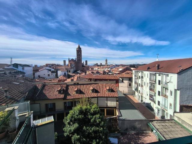 Appartamento in affitto a Alba, Cuneo