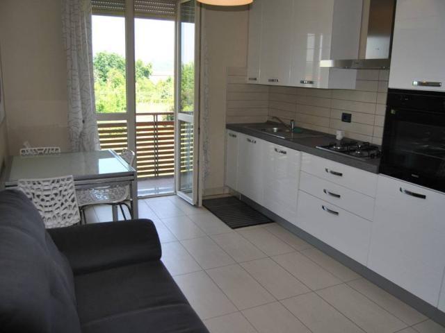 Appartamento in affitto a Borgo Piave, Alba
