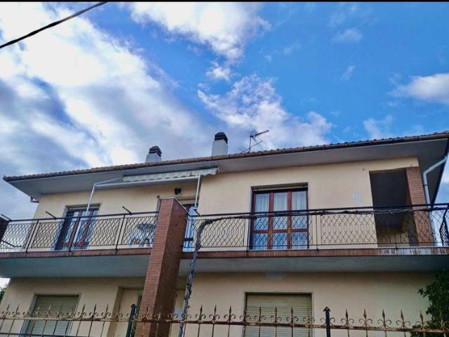 Appartamento in affitto a Albenga, Liguria