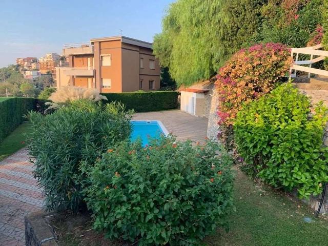 Appartamento in affitto a Albenga, Liguria