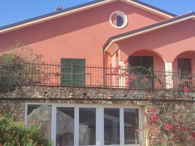 Appartamento in affitto a Bastia, Albenga
