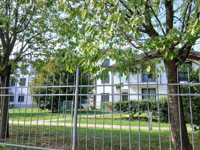 Appartamento in affitto a Albiate, Lombardia