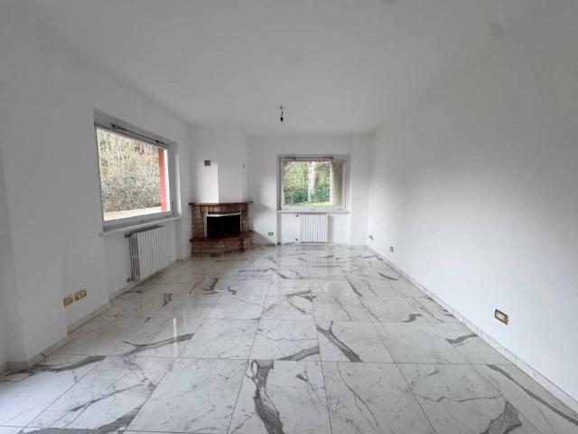 Appartamento in affitto a Albino, Lombardia