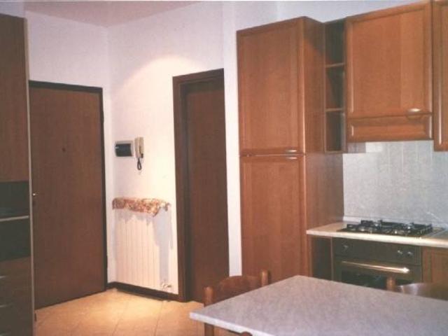 Appartamento in affitto a Alzano Lombardo, Lombardia
