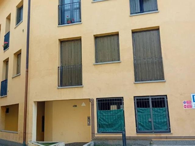 Appartamento in affitto a Alzano Lombardo, Lombardia