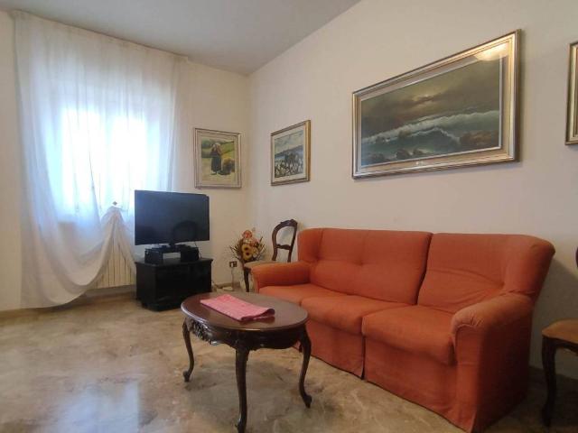 Appartamento in affitto a Marche, Ancona