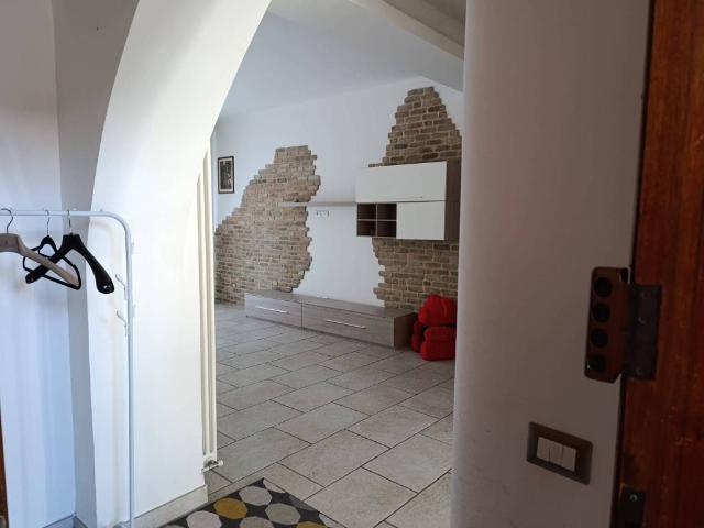 Appartamento in affitto a Piano San Lazzaro, Ancona