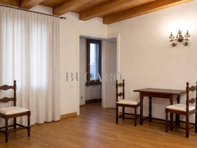 Appartamento in affitto a Capodimonte, Marche