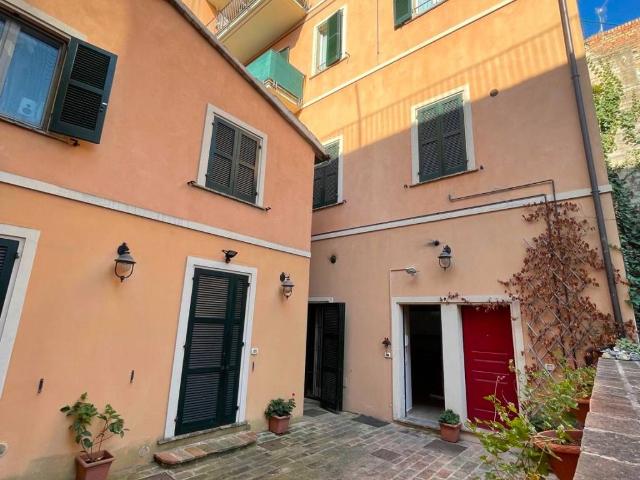 Appartamento in affitto a Santo Stefano, Marche