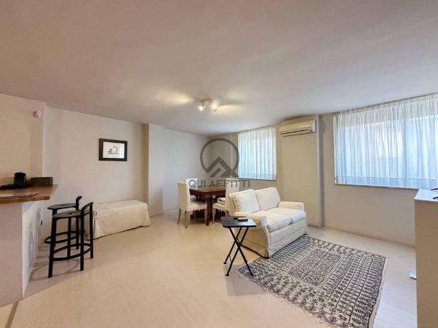 Appartamento in affitto a Puglia, Barletta-andria-trani