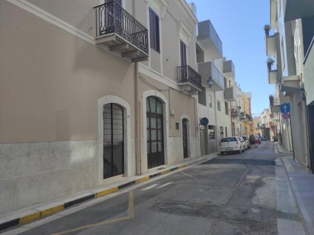 Appartamento in affitto a Puglia, Barletta-andria-trani