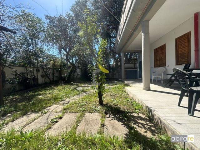 Appartamento in affitto a Piscinari, Roma Capitale