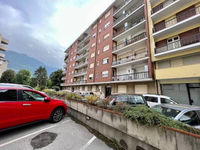 Appartamento in affitto a Porossan-Le Movisod, Aosta