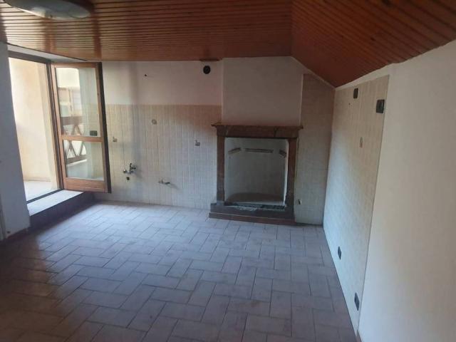 Appartamento in affitto a Vertova, Lombardia