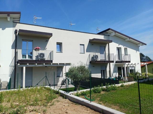 Appartamento in affitto a Comunità Montana del Piambello, Arcisate