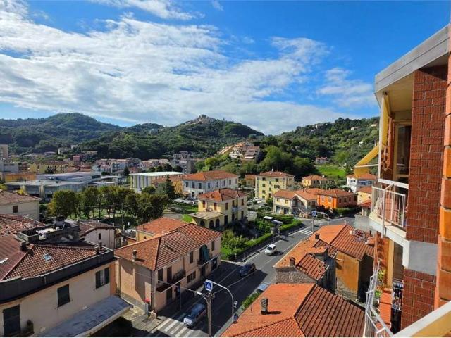 Appartamento in affitto a Arcola, Liguria