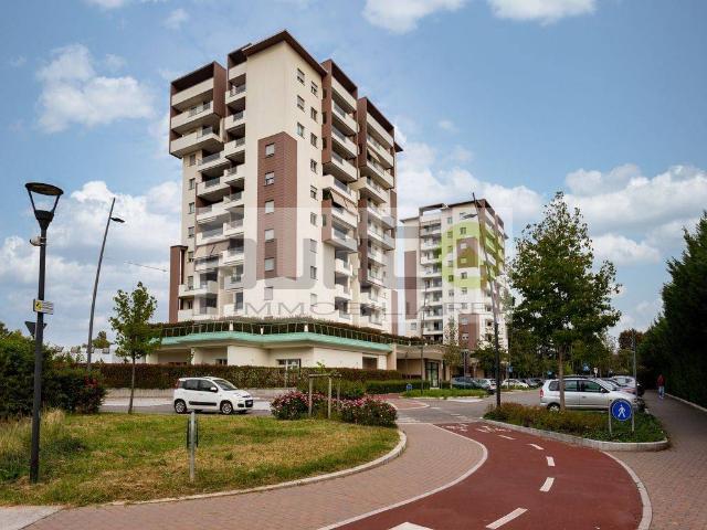 Appartamento in affitto a Arcore, Monza e della Brianza