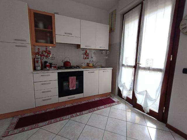 Appartamento in affitto a Arcore, Lombardia