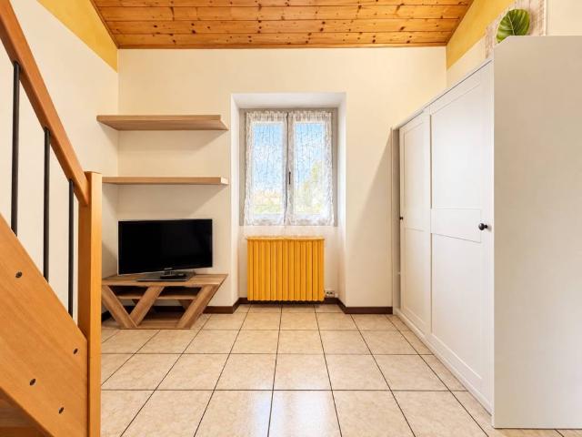 Appartamento in affitto a Bernate, Arcore