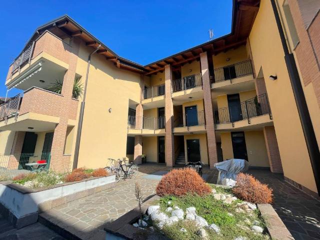 Appartamento in affitto a Cascina del Bruno, Arcore