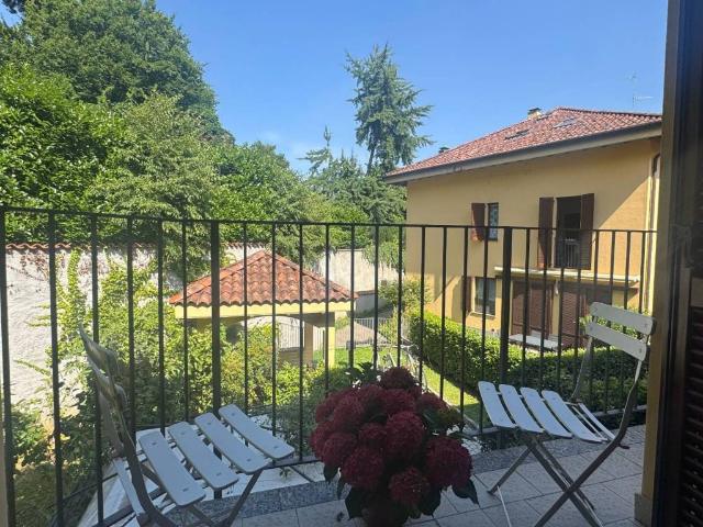 Appartamento in affitto a Arcore, Lombardia