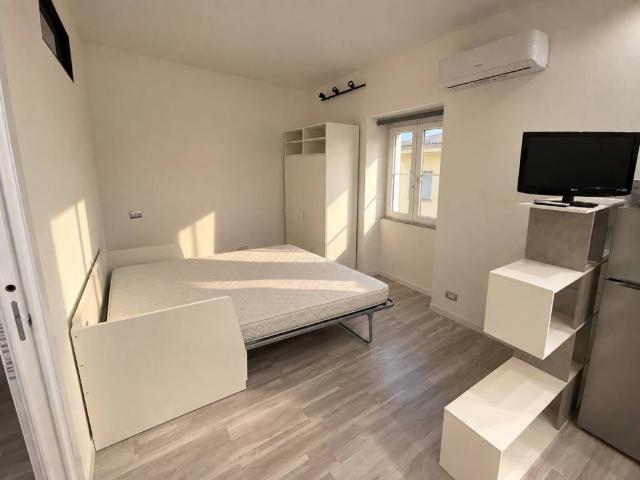 Appartamento in affitto a Bernate, Arcore
