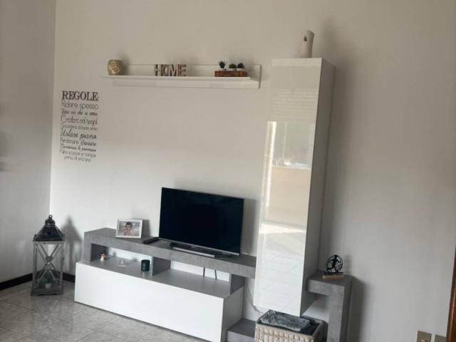 Appartamento in affitto a Arcore, Lombardia