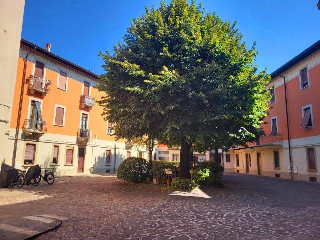 Appartamento in affitto a Arcore, Lombardia