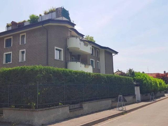 Appartamento in affitto a Arcore, Lombardia