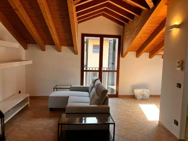 Appartamento in affitto a Sant'Anna, Arese